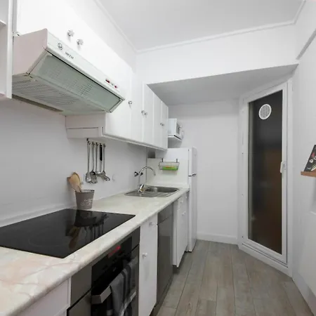 Agradable Con Parking En Gros *