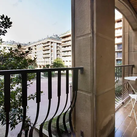 Διαμέρισμα Agradable Con Parking En Gros